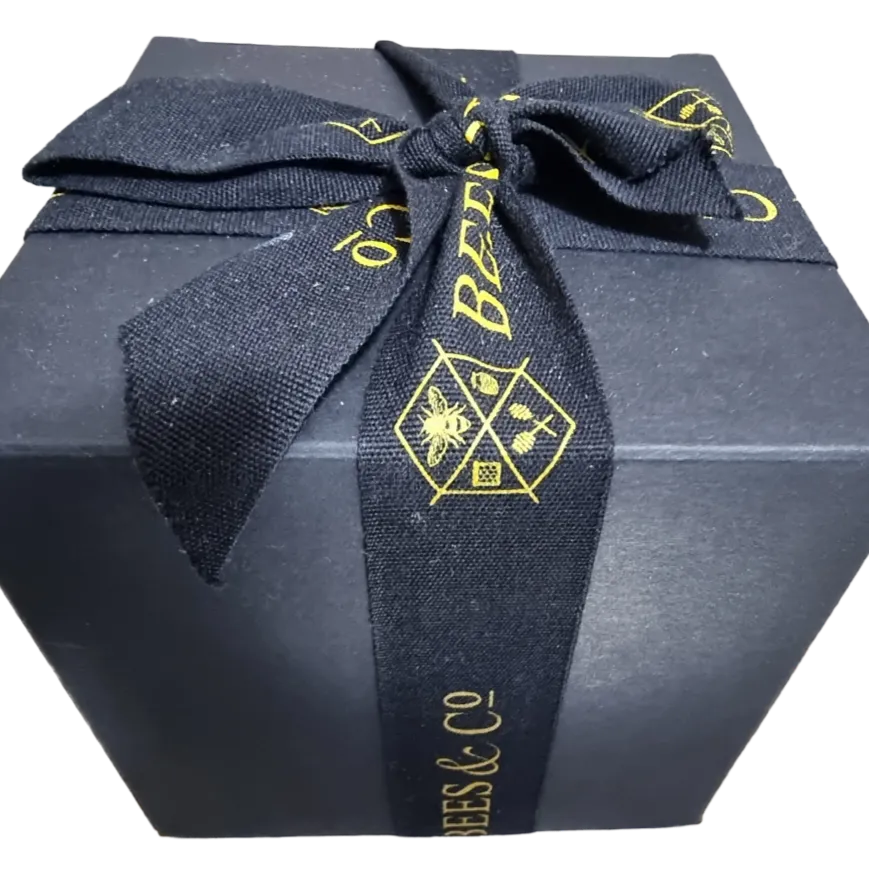 Great Taste Award Winning - British Rose Petals infused in Pure British Honey (114g) - Image 3